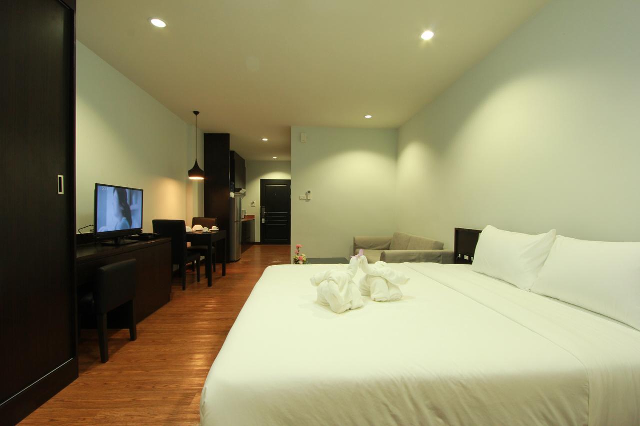 The Park 304 Executive Serviced Apartment Si Maha Phot Eksteriør billede