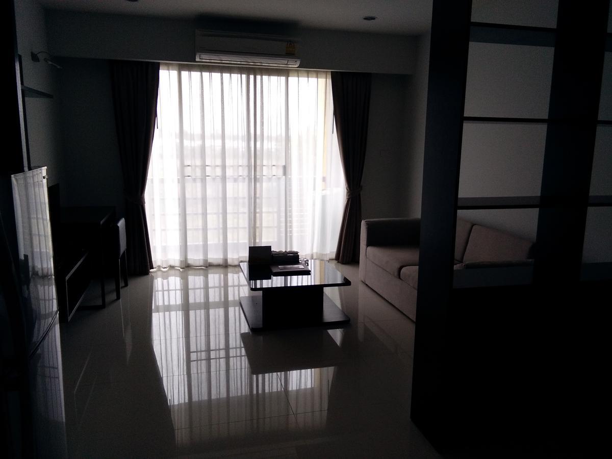 The Park 304 Executive Serviced Apartment Si Maha Phot Eksteriør billede